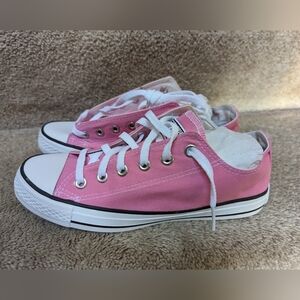 New Converse Chuck Taylor low tops